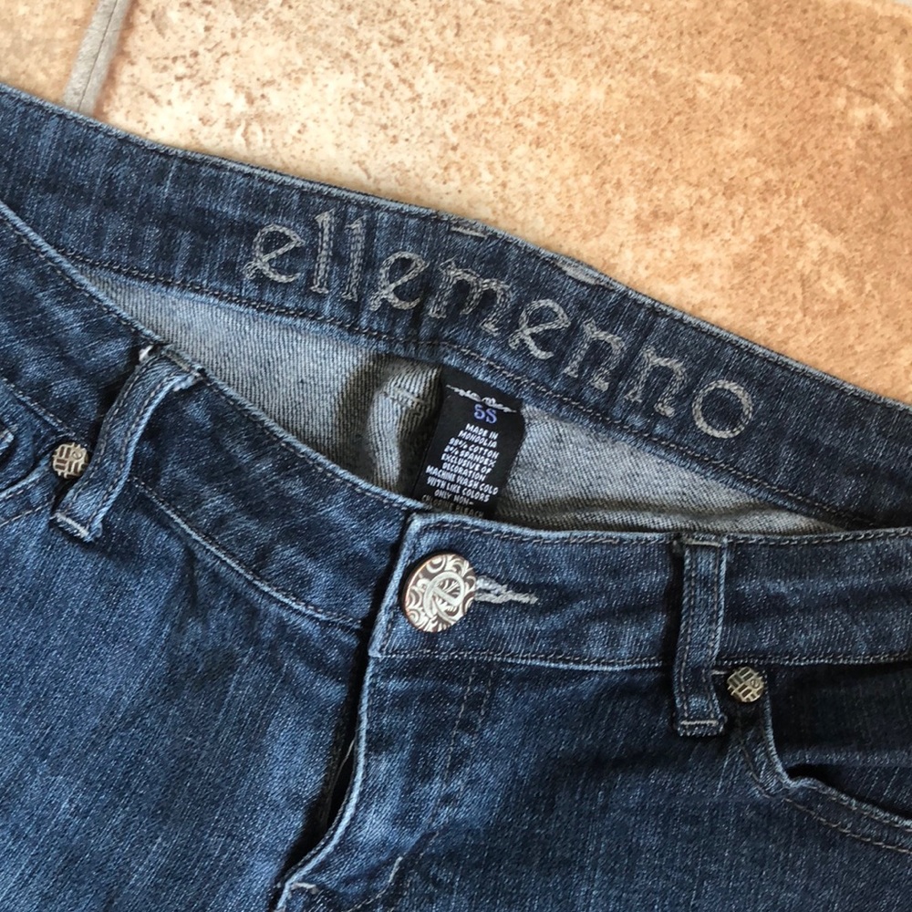 Jeans - Picture 2 of 4